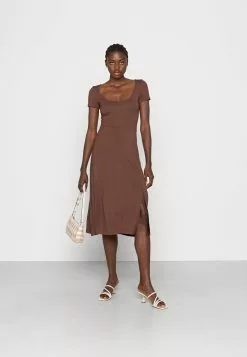 Anna Field Robe En Jersey - Brown -Anna Field Soldes 0541f40e138346f88f219d7087db10cc