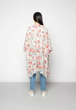 Anna Field Cape - Red 10 Anna Field Cape - Red -Anna Field Soldes 2b2469eaa33d4542bc2030705707f1d3