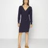 Anna Field Wrap V Ausschnitt Mini Strickkleid Mit Gürtel - Robe Fourreau - Dark Blue 2 Anna Field Wrap V Ausschnitt Mini Strickkleid Mit Gürtel - Robe Fourreau - Dark Blue -Anna Field Soldes 7535d5052c9447e3ad19177249b8eb62