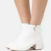Wide Fit - Bottines - White