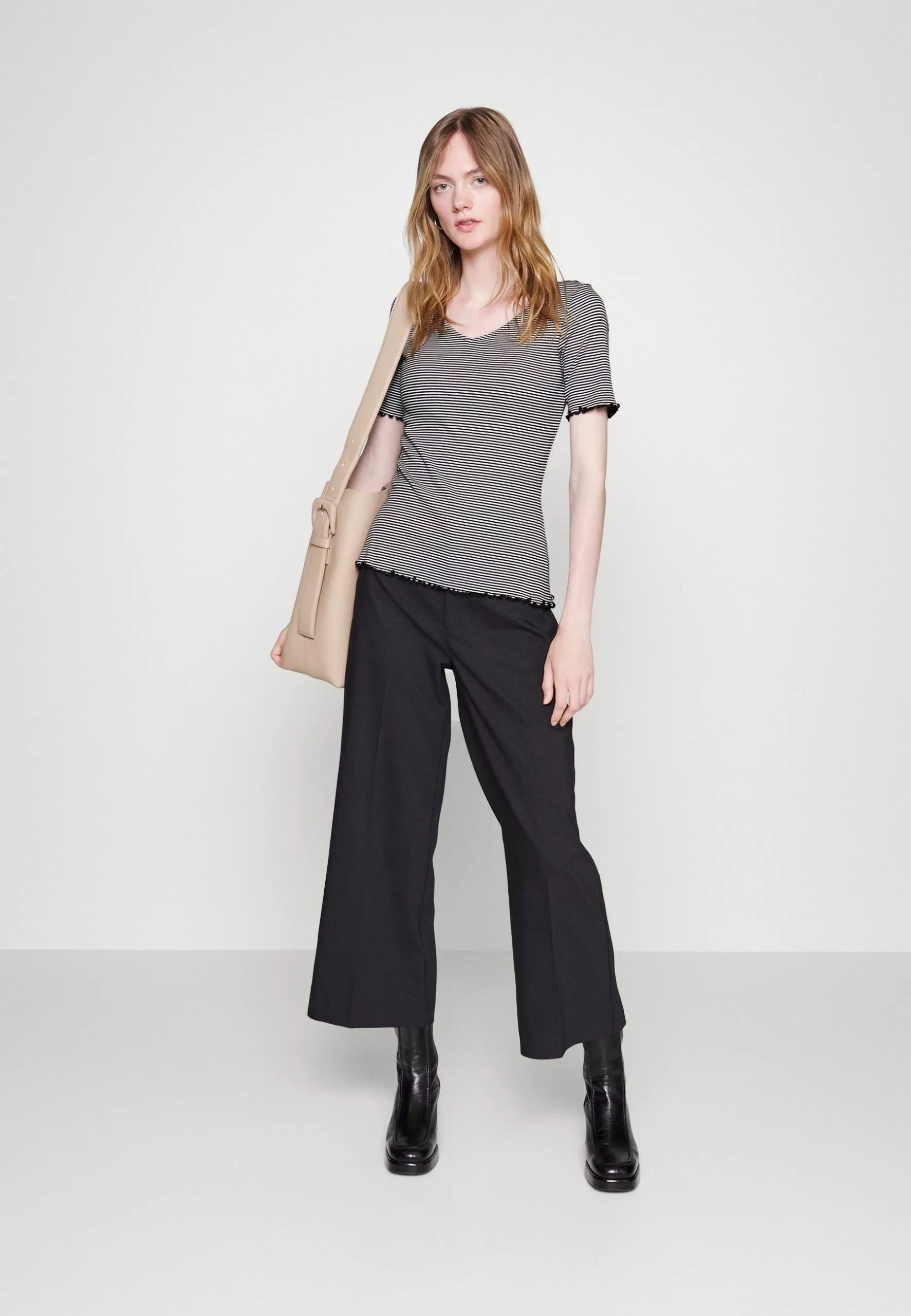 Anna Field T-Shirt Imprimé - White/Black 4 Anna Field T-Shirt Imprimé - White/Black – Image 2